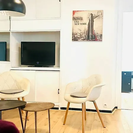 T3 - 3 Chambres Proche Toutes Commodites